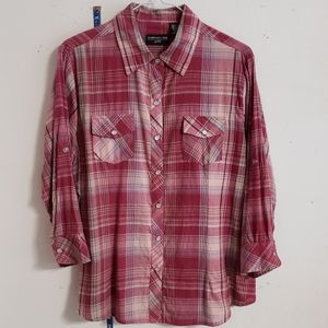 Soft lightweight cotton pearl snap shirt